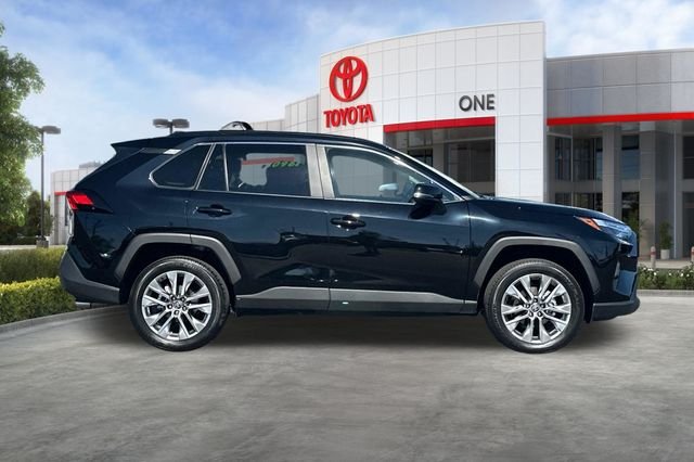 Certified Used 2025 Black Toyota XLE Premium image 3