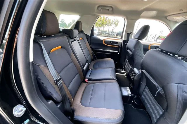 Used 2023 Black Ford Badlands image 19