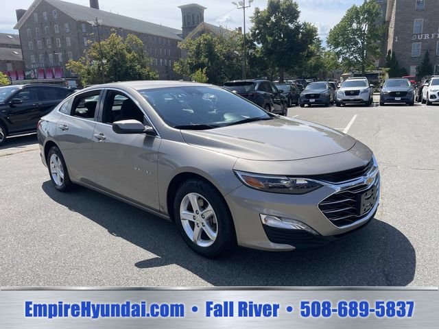 Used 2024 Chevrolet Malibu 1LT with VIN 1G1ZD5ST8RF225995 for sale in Fall River, MA