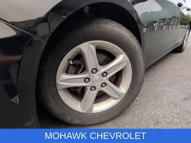 Used 2022 Mosaic Black Metallic Chevrolet LS image 8
