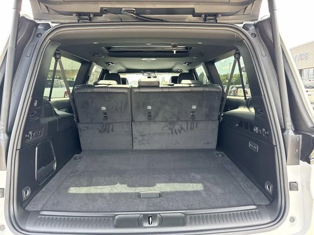 New 2026 White Jeep Limited Altitude image 10