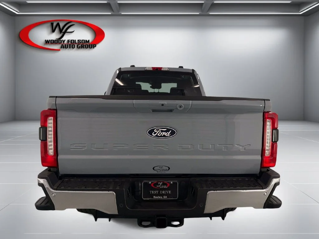 New 2027 Glacier Gray Metallic Tri-Coat Ford F-250® Lariat® image 7
