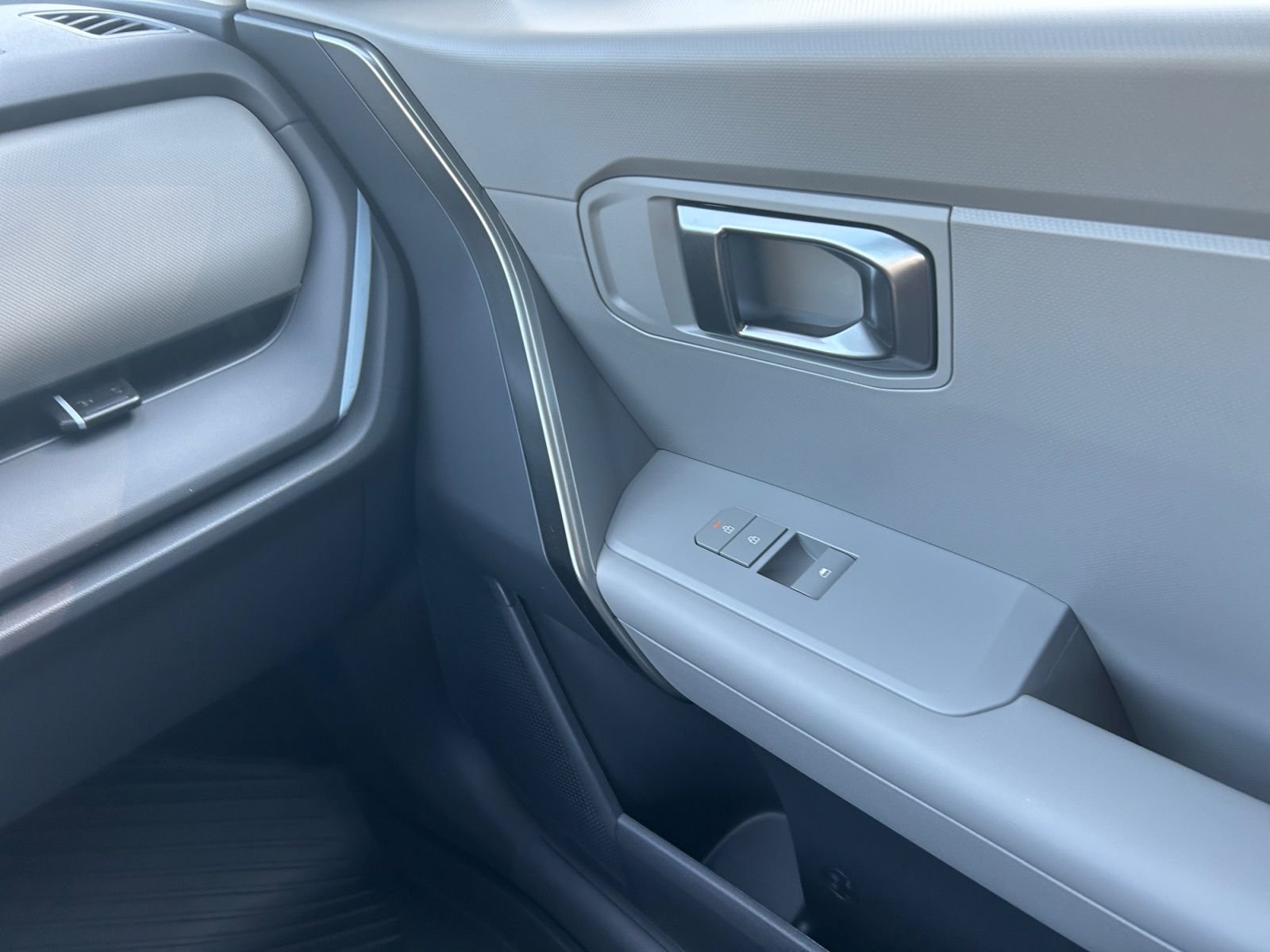 New 2027 Interstellar Gray Kia S image 23