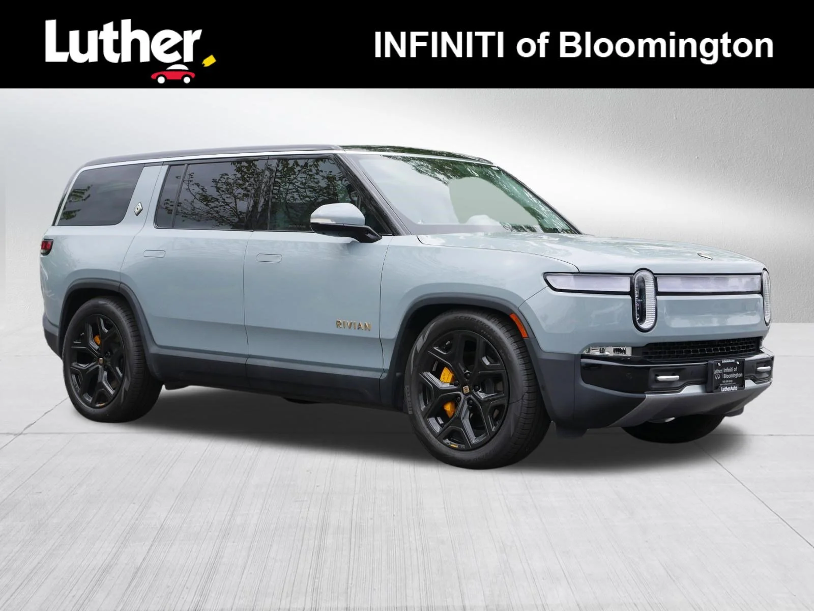 2023 Rivian R1S Adventure Quad-Motor Large Pack's photo