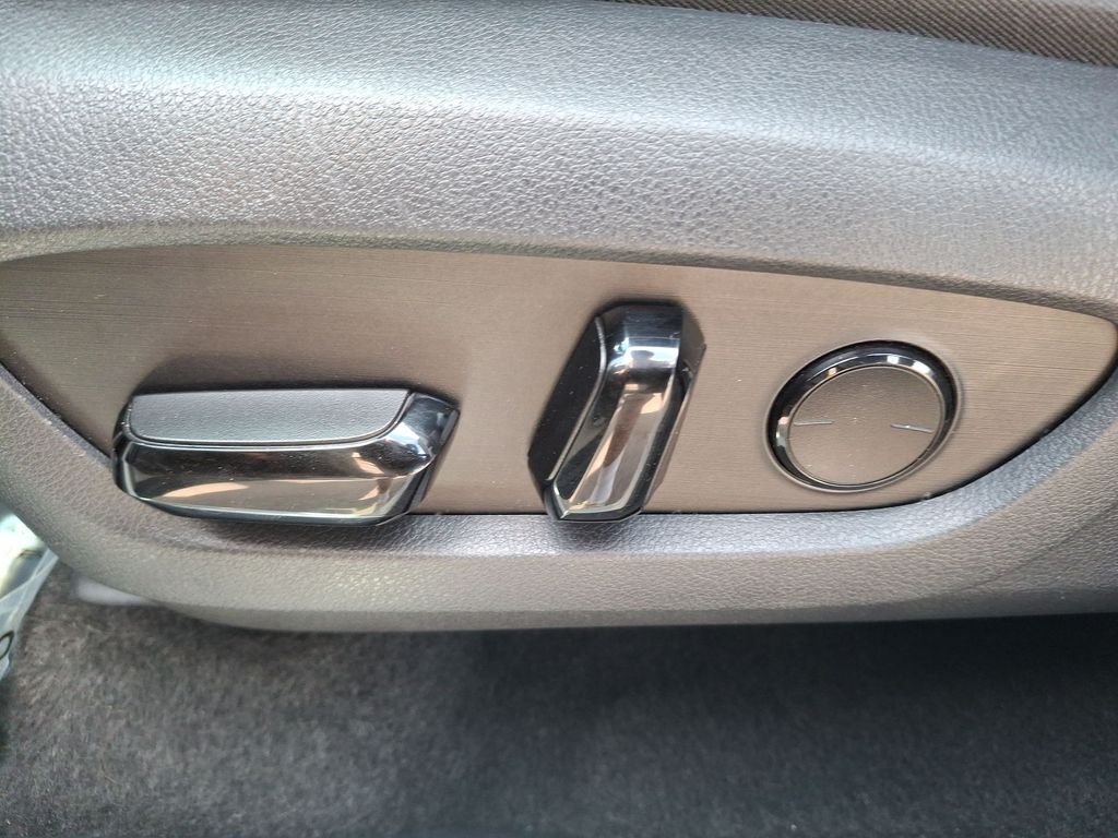 Certified Used 2025 WIND CHILL PEARL Lexus 500h F SPORT Premium image 14