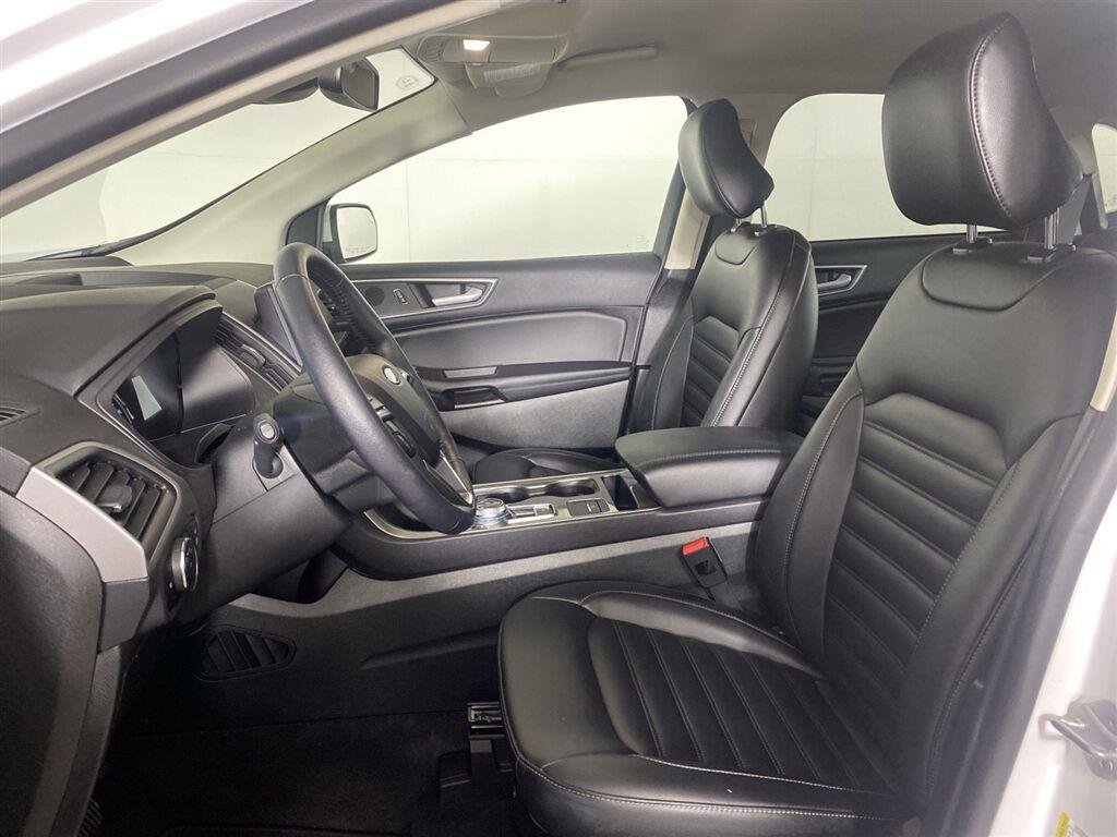 Used 2023 Oxford White Ford SEL image 10