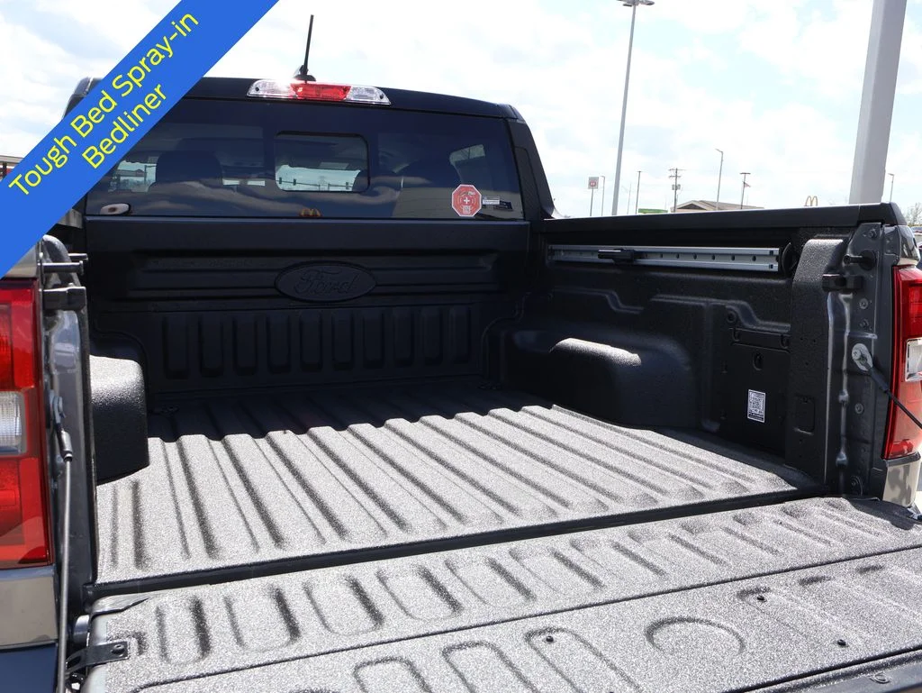 New 2026 Carbonized Gray Metallic Ford Lobo™ image 15