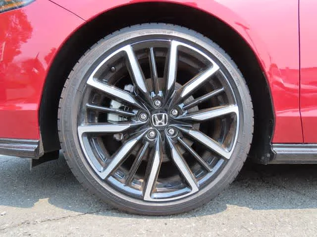 Certified Used 2025 Radiant Red Metallic Honda Touring image 9