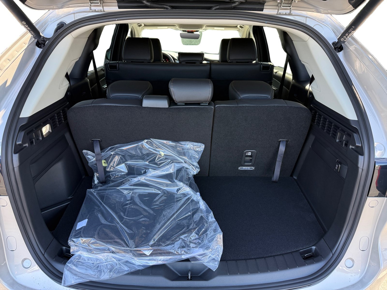 New 2026 Platinum Quartz Mazda Premium Sport image 17