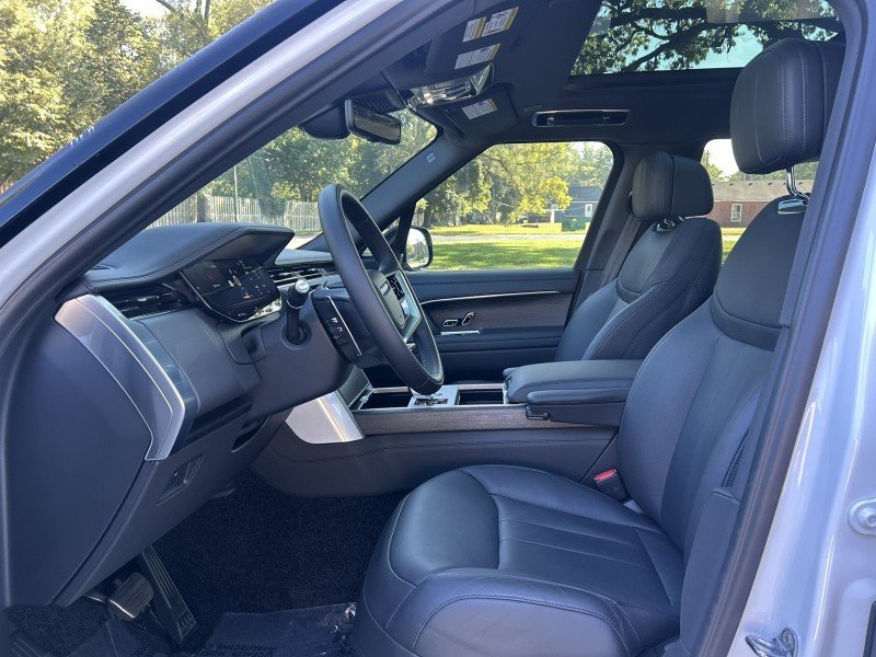 2024 Land Rover Range Rover SE - Photo 18