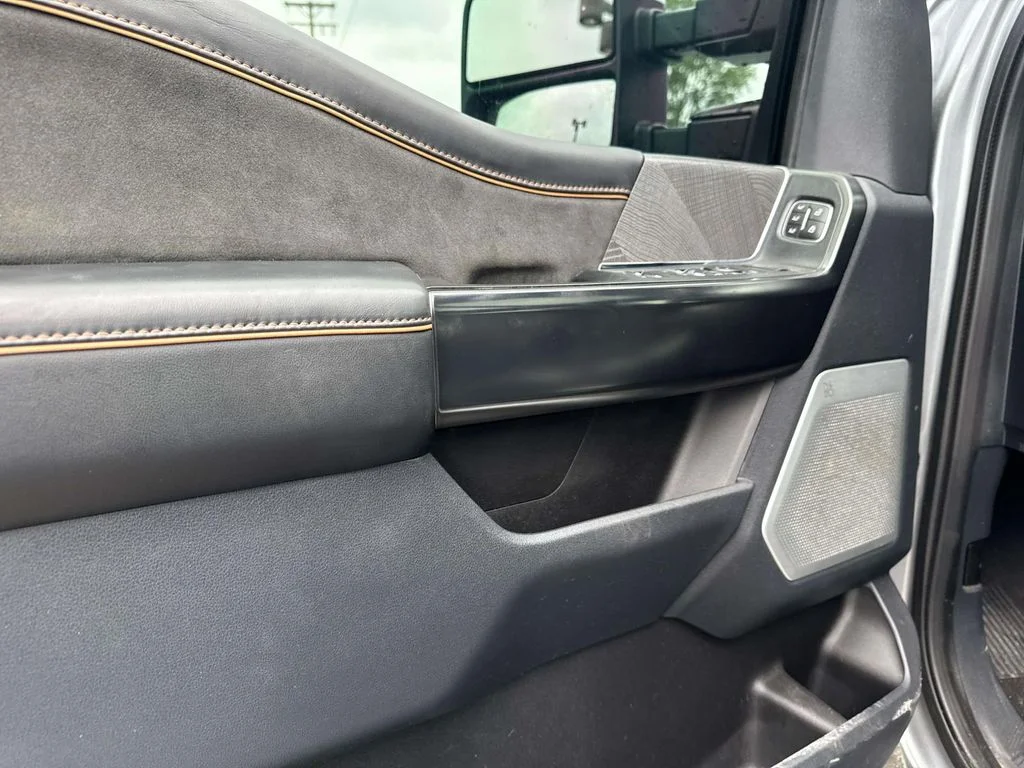 Used 2024 Silver Ford Platinum image 14