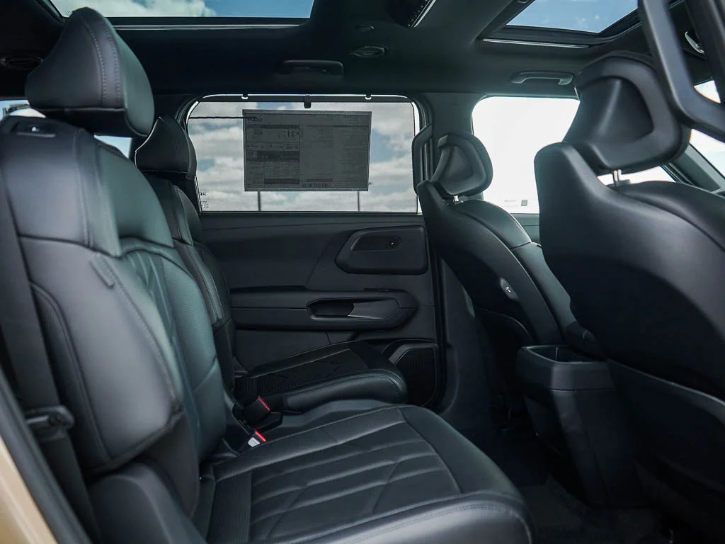 New 2027 Ebony Black Kia X-LINE SX AWD image 13