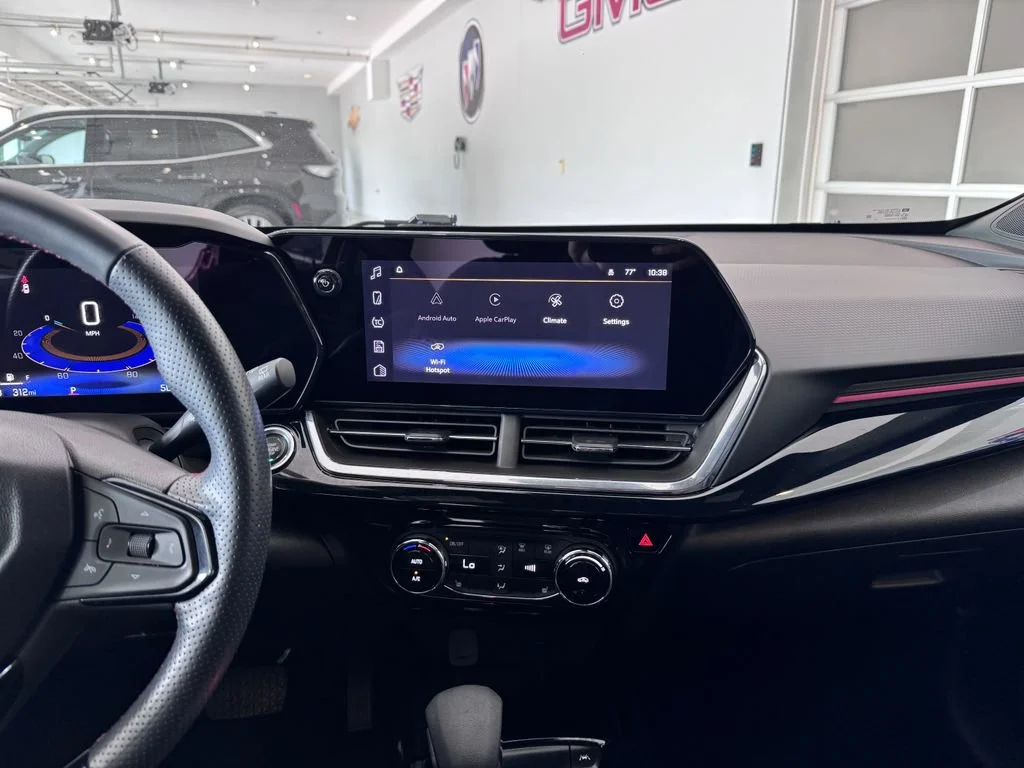 2024 Chevrolet Trax RS - Photo 15