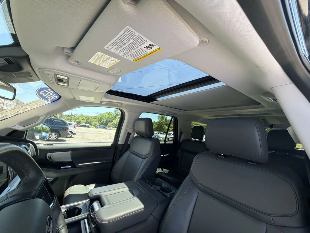Used 2025 Black Ford Active image 21