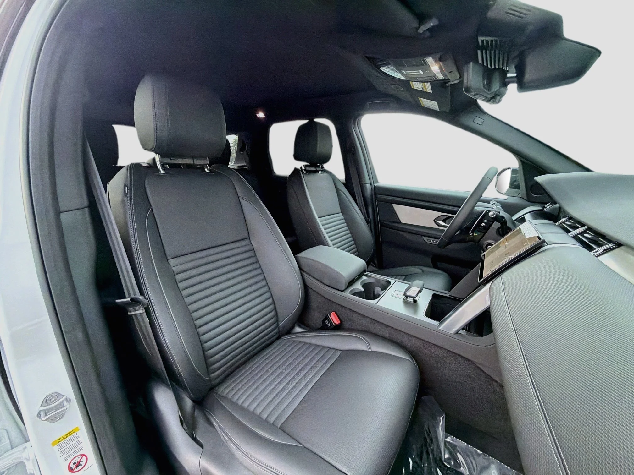 New 2026 Fuji White Land Rover Landmark image 15