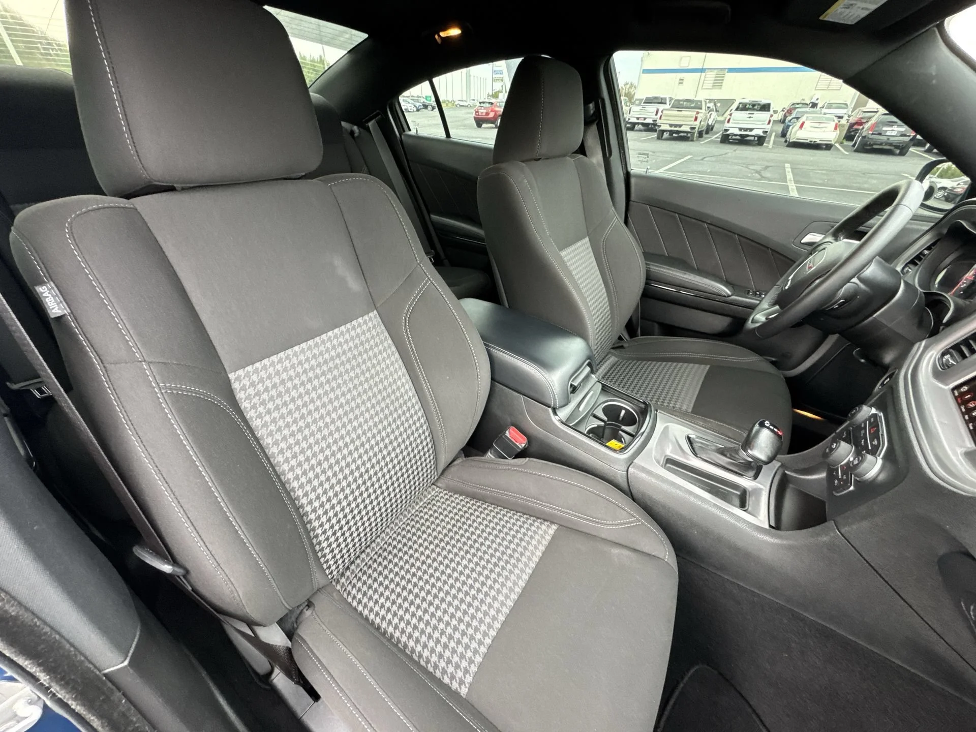 2023 Dodge Charger SXT - Photo 25