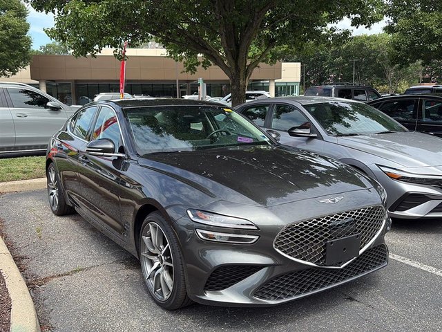 2025 Genesis G70 2.5T