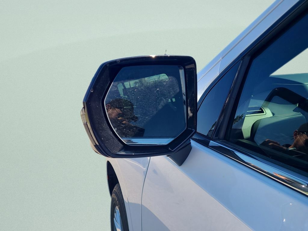 2026 Chevrolet Suburban Premier - Photo 27