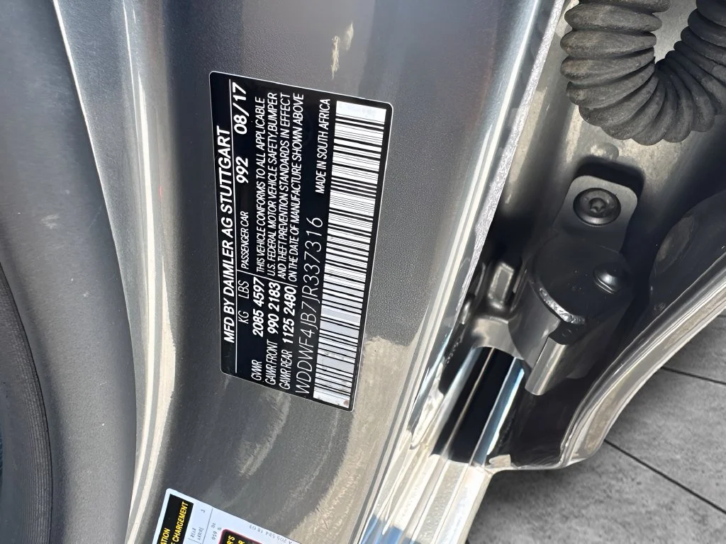 Used 2018 Beige Mercedes-Benz C 300 image 28