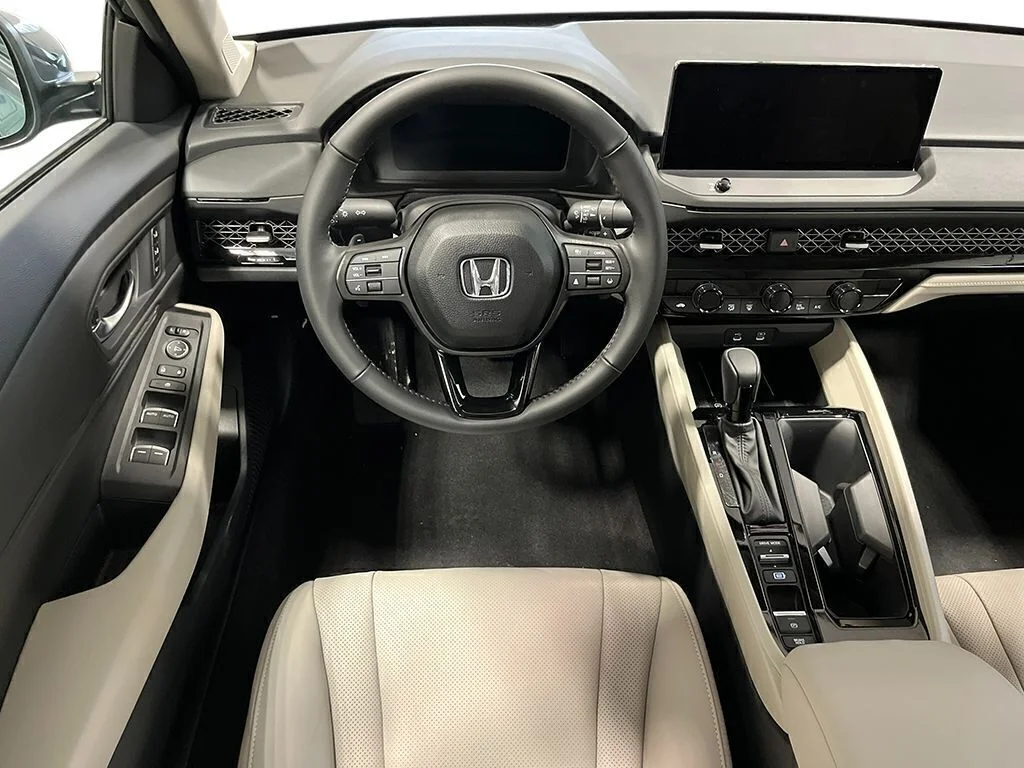 New 2026 White Honda EX-L image 17