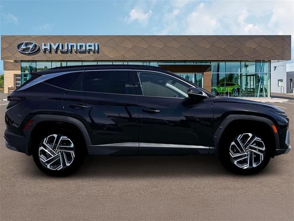2026 Hyundai Tucson Limited - Photo 9