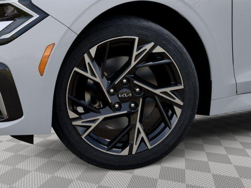 New 2026 Snow White Pearl Kia GT-Line image 28