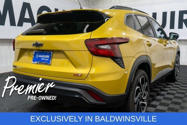 Used 2024 Yellow Metallic Chevrolet 2RS image 5