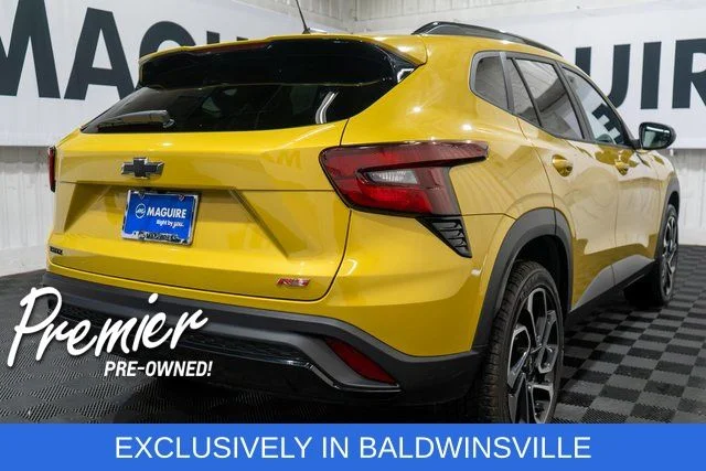 Used 2024 Yellow Chevrolet 2RS image 5