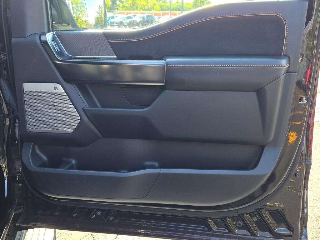 2023 Ford F-150 Platinum - Photo 8