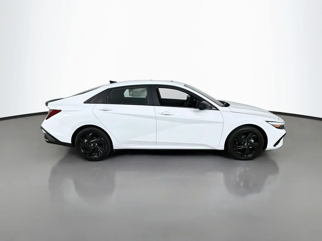 New 2026 Serenity White Hyundai SEL Sport Plus image 8
