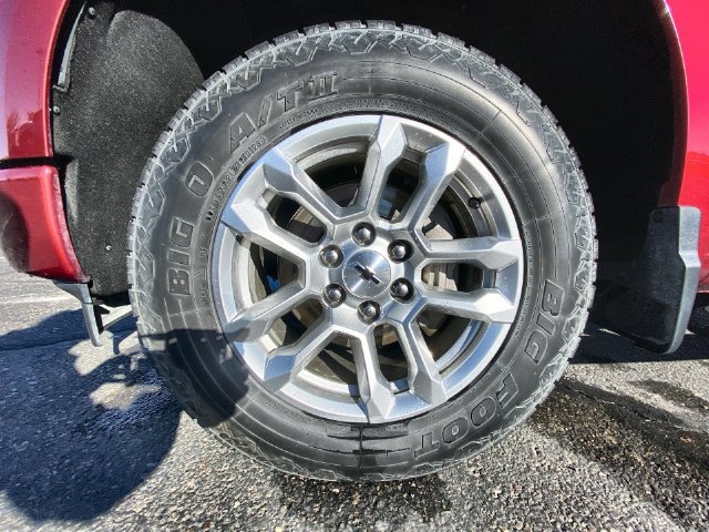 Used 2022 CHERRY RED TINTCOAT Chevrolet RST image 10
