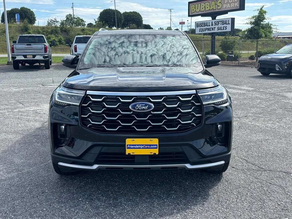 Used 2025 Black Ford Platinum image 22