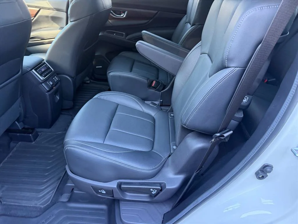 Used 2025 White Subaru Touring image 10