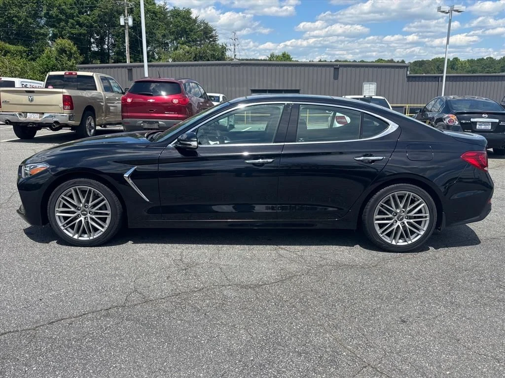 Used 2021 Black Genesis 2.0T image 23
