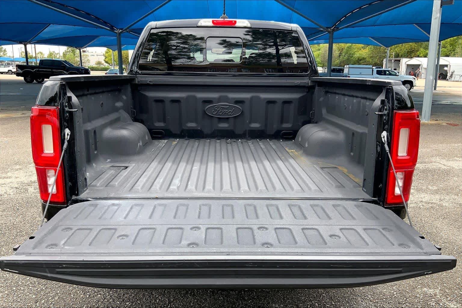 Used 2021 Shadow Black Ford LARIAT image 34