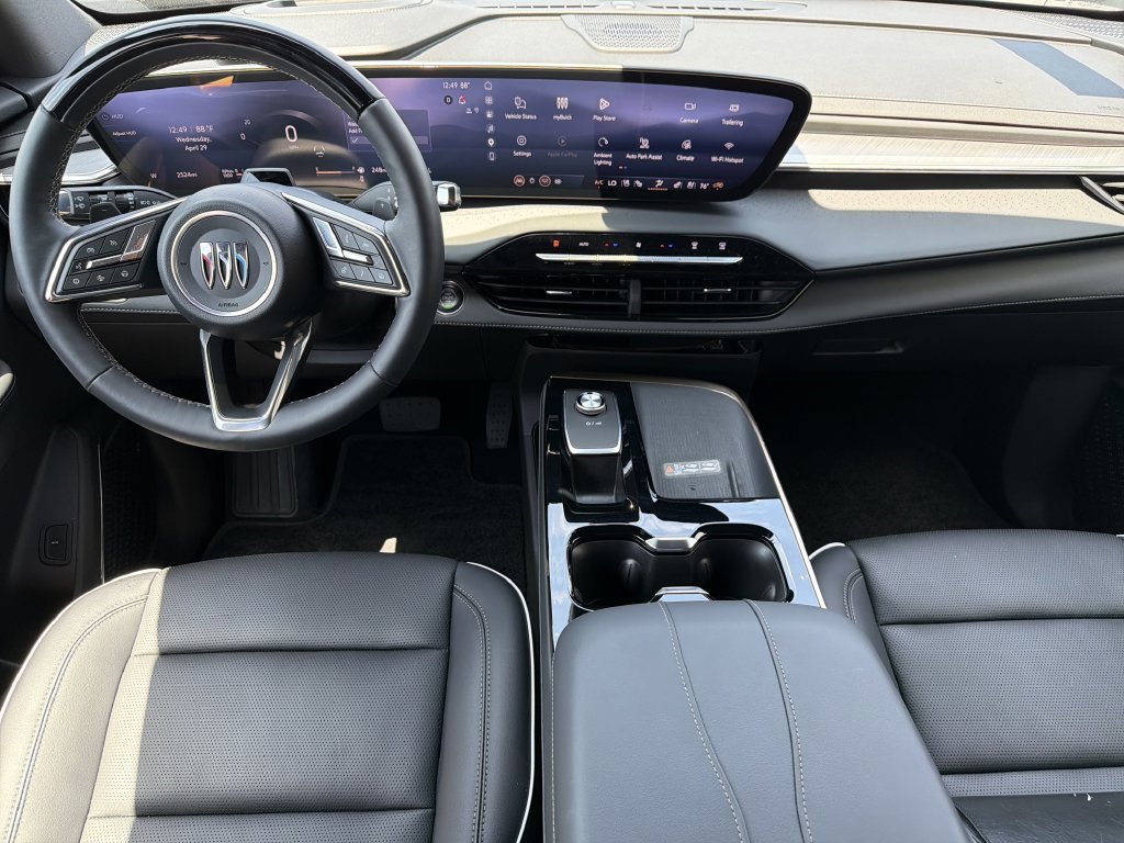 2026 Buick Enclave Avenir - Photo 17