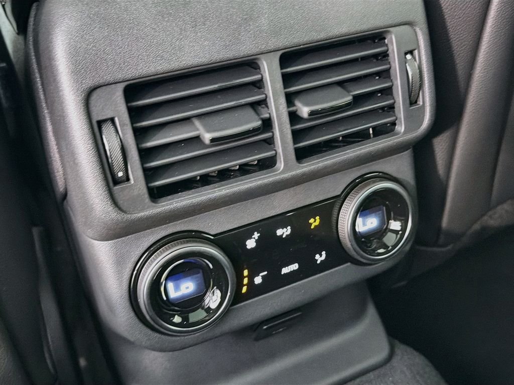 New 2026 Santorini Black Land Rover Belgravia Edition image 27