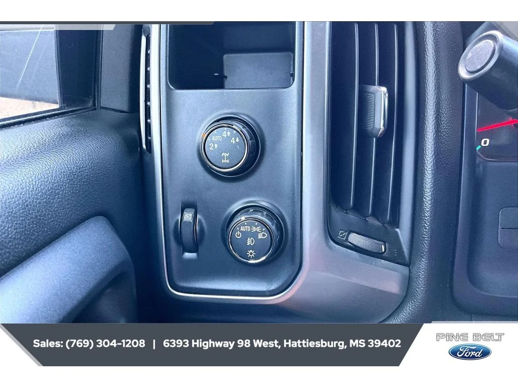 Used 2016 Slate Gray Metallic Chevrolet LT image 23