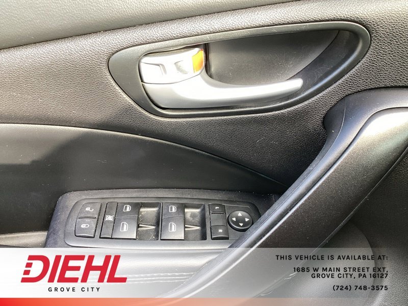 Used 2016 Gray Dodge Limited image 17