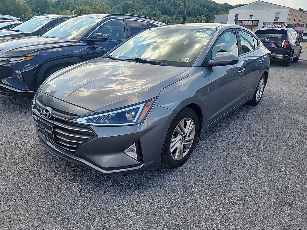 Used 2019 Gray Hyundai SEL image 1