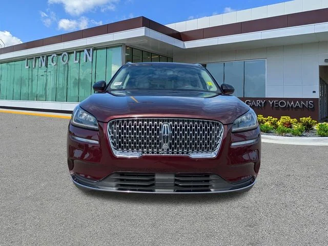 Used 2020 Burgundy Velvet Lincoln Standard image 9