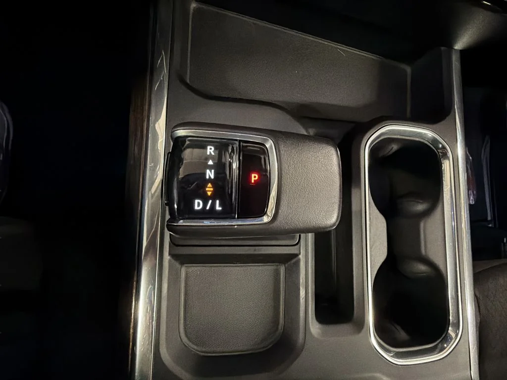 Used 2022 Gray Chevrolet LT image 26