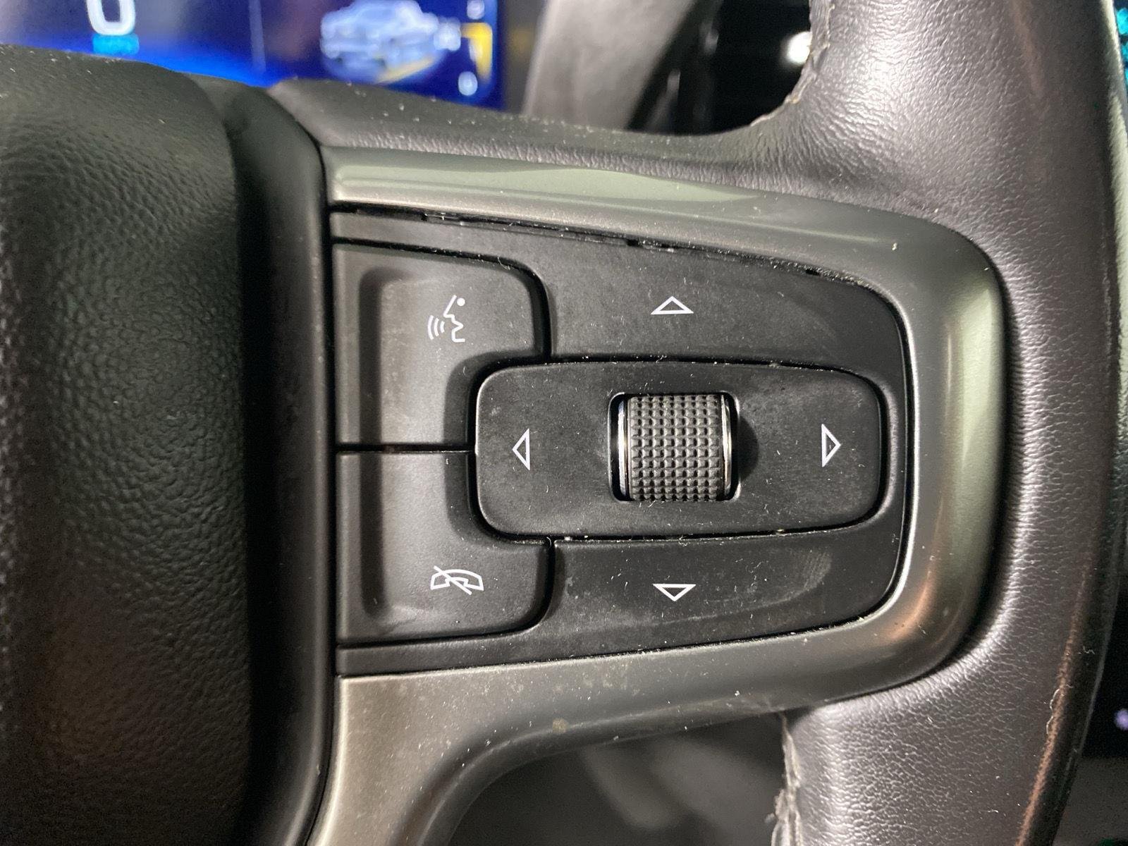 Used 2022 Black Chevrolet LT image 16