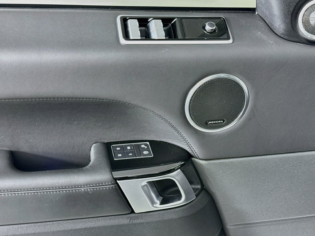 Certified Used 2019 Silver Land Rover HST image 19
