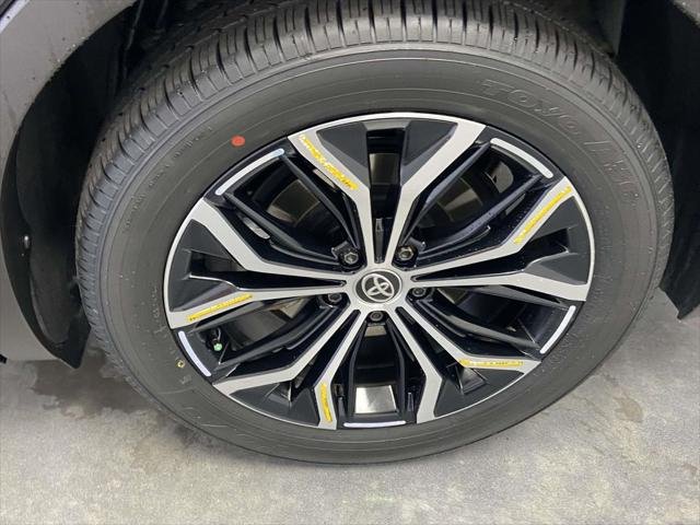 Certified Used 2025 BLACK Toyota  image 9