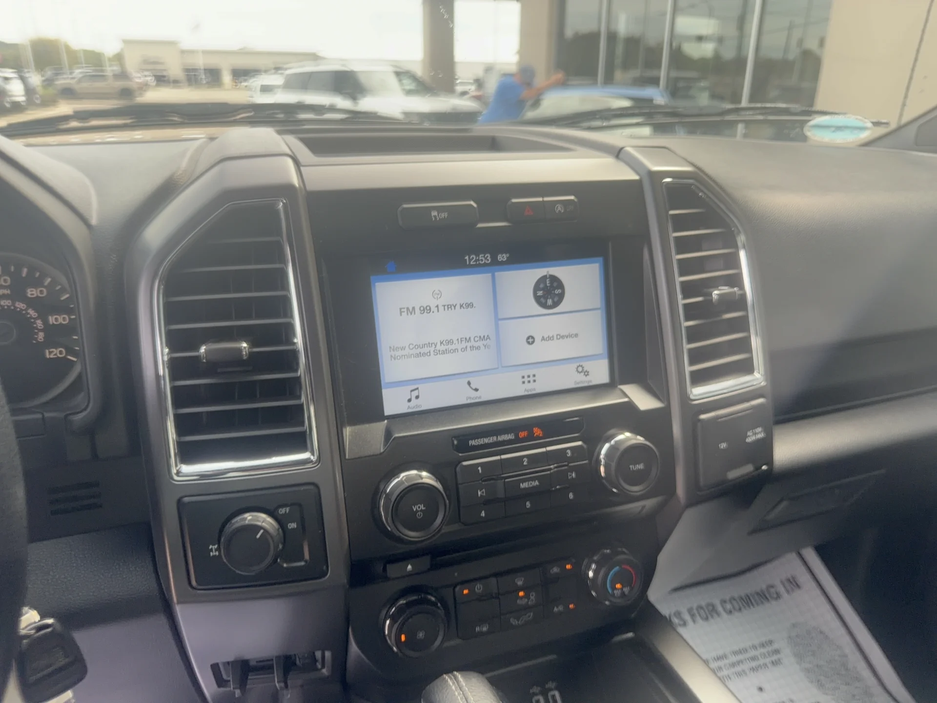 Used 2016 Oxford White Ford XLT image 12