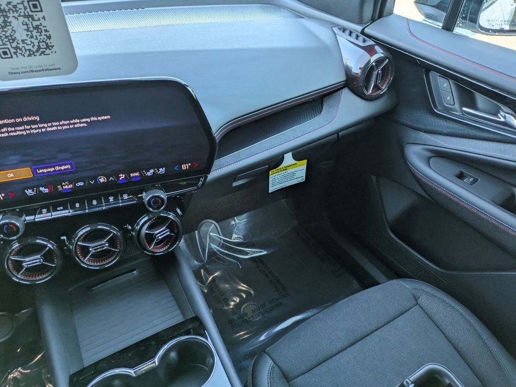 2025 Chevrolet Blazer EV RS - Photo 14
