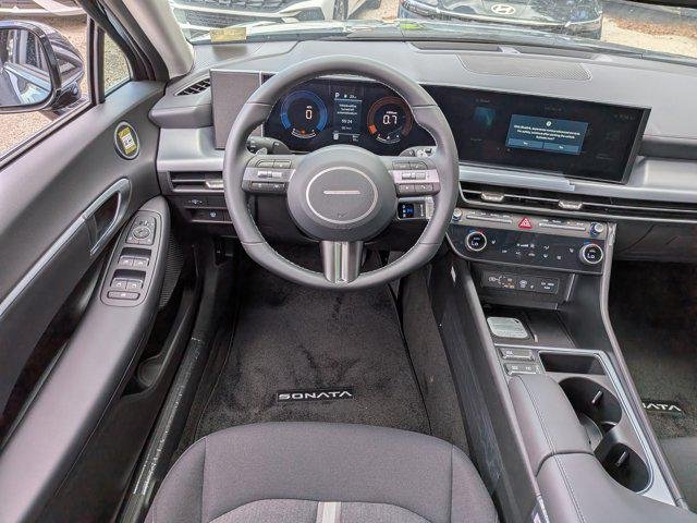 New 2026 Serenity White Hyundai SEL Sport image 13