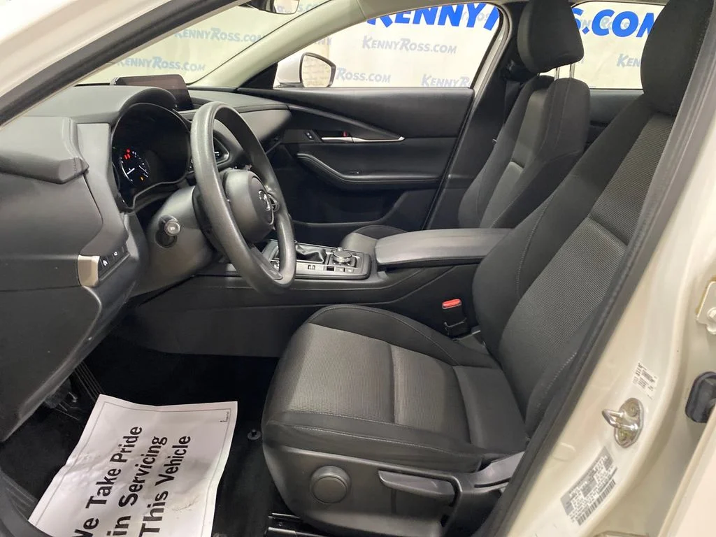 Used 2024 White Mazda 2.5 S image 9