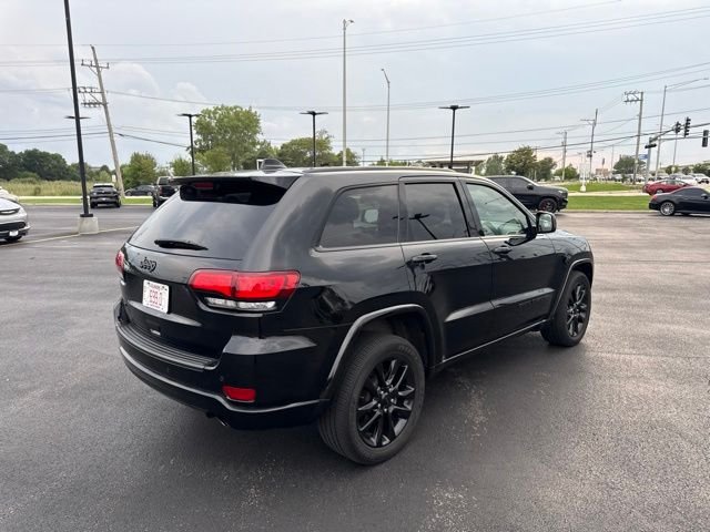 Certified Used 2021 Black Jeep Laredo X image 4